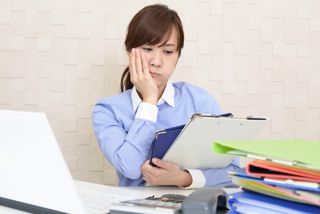 バックオフィスが人手不足に陥りやすい理由